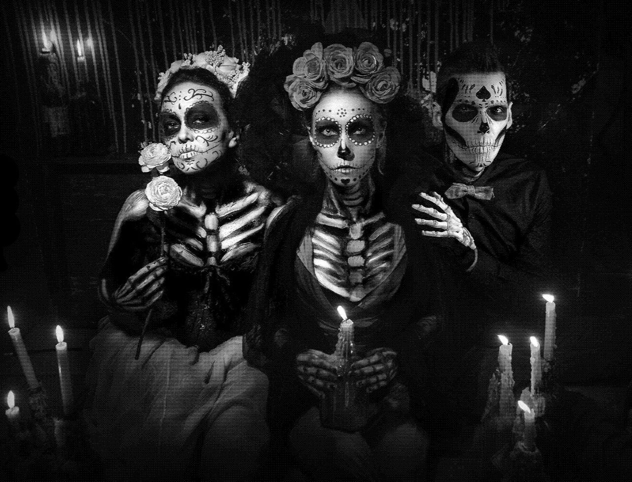 Portrait of a dead love triangle - day of the dead - Dia de los muertos - Airbrush Stencil